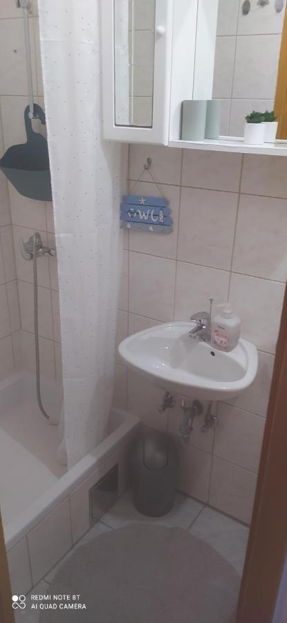 Apartment Ante *